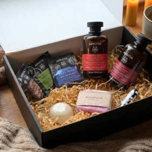 Медена Хармонија - Сет за убавина на коса, лице и усни